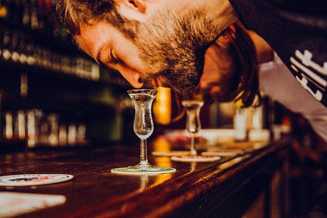 The Ultimate Craft Beer Adventure in Amsterdam! - Dam Square to the Red Light District, a beer crawl with built-in sightseeing