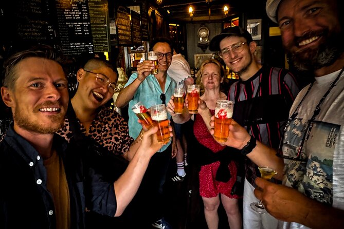 The Ultimate Craft Beer Adventure in Amsterdam! - Singel canal walk, the route that keeps you seeing Amsterdam