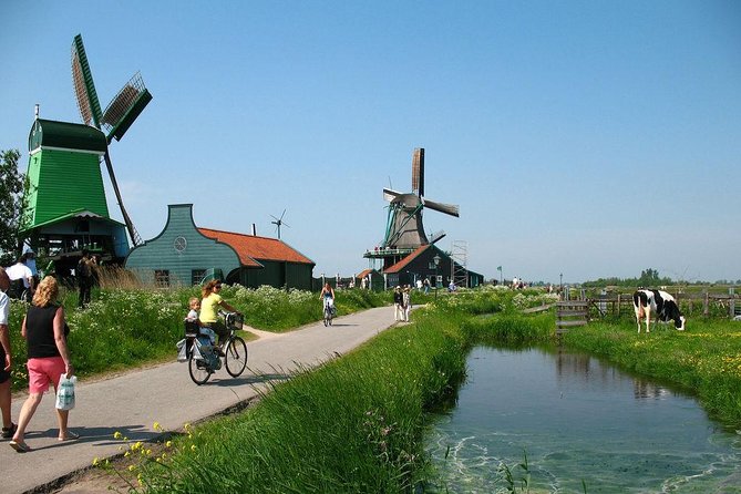 The Ultimate Zaanse-Schans Private Day Trip - Train back to Amsterdam Centraal, plus your guide’s recommendations