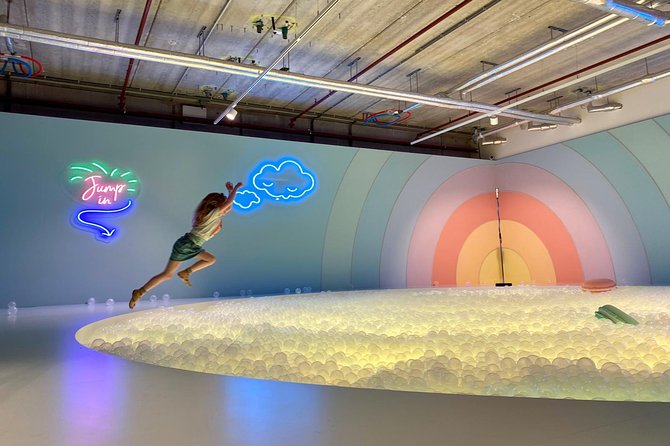 The Upside Down Museum Amsterdam Admission Ticket - Timing: Why Booking a Morning Slot Can Feel Like a Hack