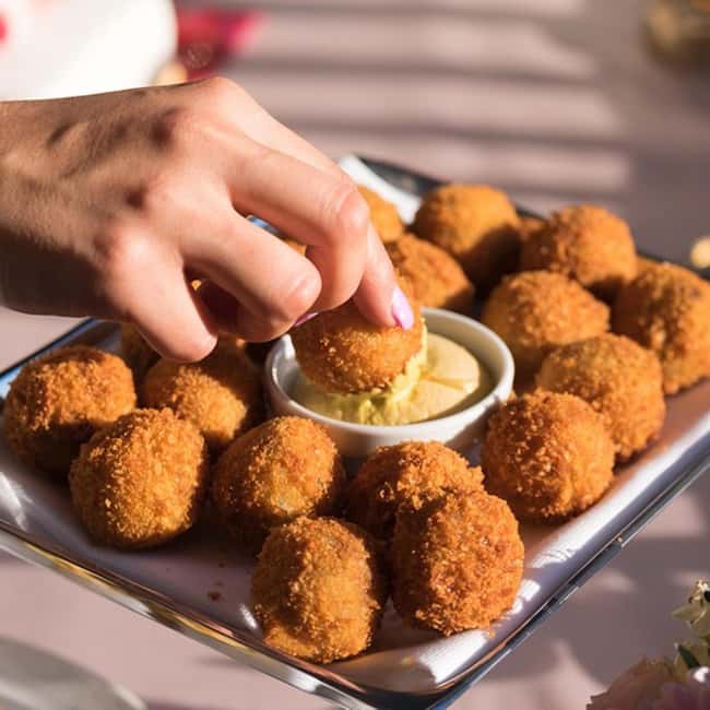 Top 10 Tastings of Amsterdam: Food & Culture Bike Tour - How the food stories connect to daily life here