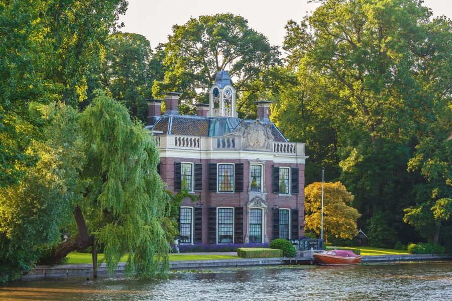 Vecht River: Full-day Cruise with Lunch - Private pickup and drop-off, so your day starts already in vacation mode