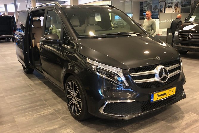 VIP Transfer from Schiphol Airport to Amsterdam City or Back to the Airport - Entering Amsterdam without the curbside headache
