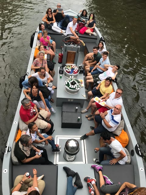 Visit Amsterdam by Boat with a French Guide (french) - Jordaan and De Negen Straatjes: a first taste of Amsterdam’s canal neighborhoods