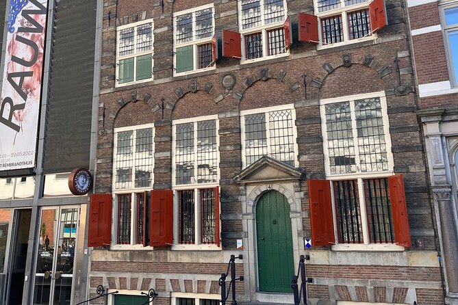 Visit Rembrandts Amsterdam - Meeting points that make the route easy to follow