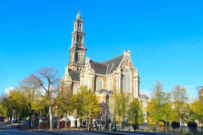 Walking Tour about Golden Age Architecture, private local guide - The Jordaan facade stones lesson: reading brick like a detective