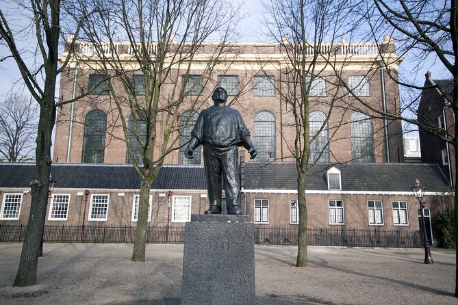 WW2 Jewish & Anne Frank Amsterdam Smartphone Guided Walking Tour - The zoo hiding story and the Jewish Quarter context you might miss
