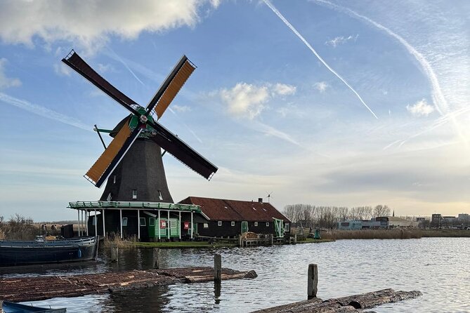 Zaanse Schans, Edam, Marken & Volendam – Private Luxury Tour - Volendam: fishing village energy, dike walks, and fresh food options