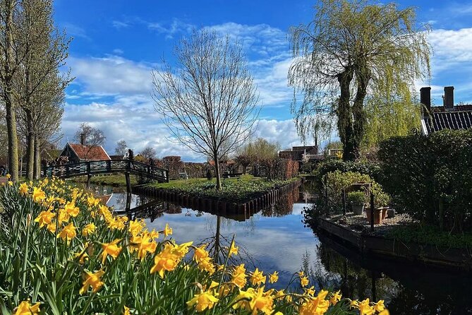 Zaanse Schans, Lego Village, Giethoorn Day Tour Incl. Boat Cruise - The Royal Amsterdam Diamond visit: a surprising stop that stays practical