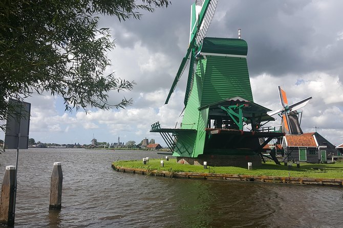 Zaanse Schans, Volendam & Edam: Private tour (Max 3 per) - Pickup in Amsterdam, then rolling out with a private group of up to 3