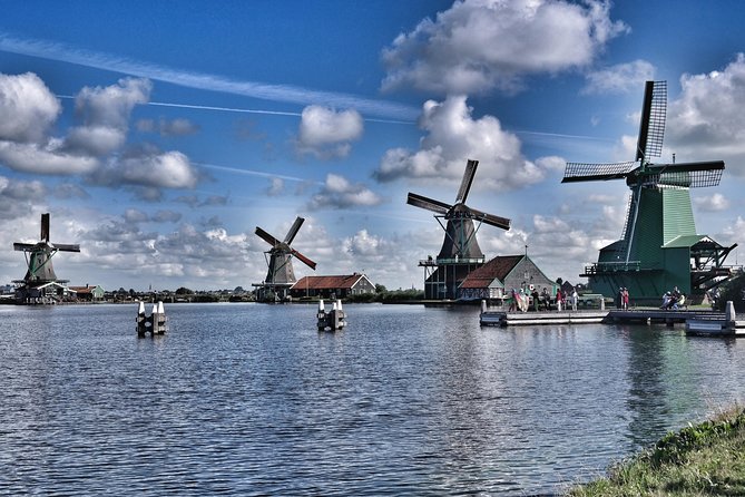 Zaanse Schans, Volendam & Edam: Private tour (Max 3 per) - Zaanse Schans windmill village and the inside-windmill ticket time