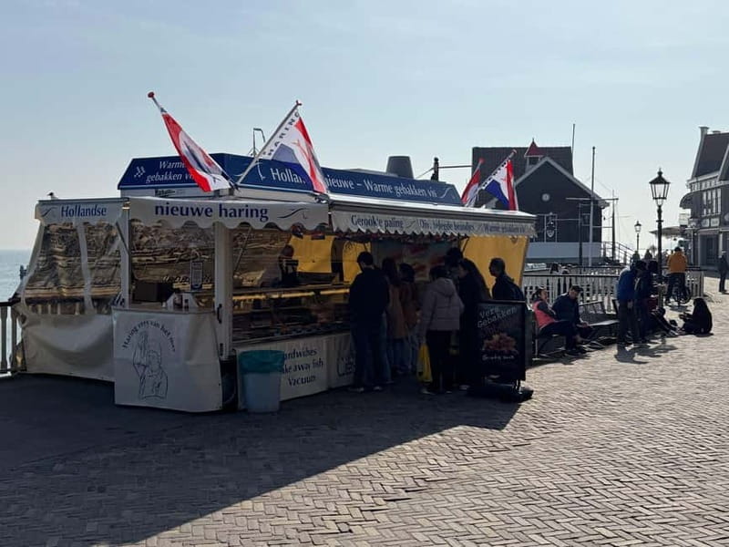 Zaanse Schans & Volendam Private Tour: Windmills and Cheese - Why a private Amsterdam countryside day is worth the extra money