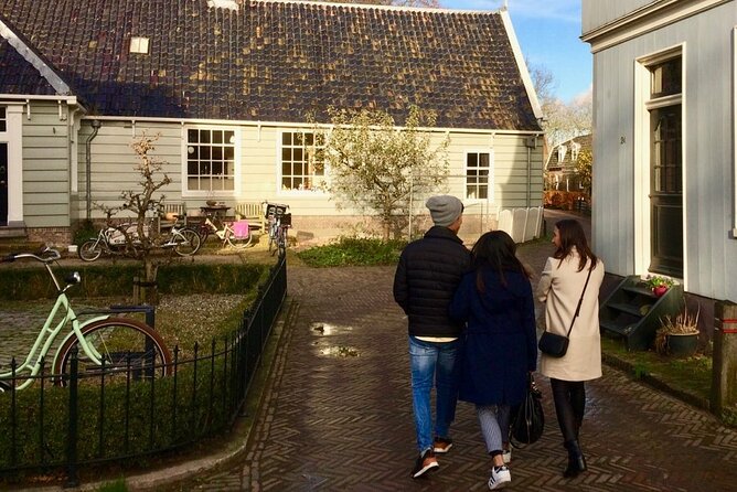 Zaanse Schans Windmills and Volendam Small-Group Tour from Amsterdam - What’s actually included, and what you’ll pay for on your own