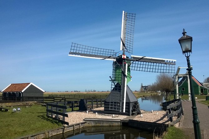 Zaanse Schans Windmills, Clogs and Dutch Cheese Small-Group Tour from Amsterdam - Getting to Zaanse Schans from Amsterdam Centraal without stress