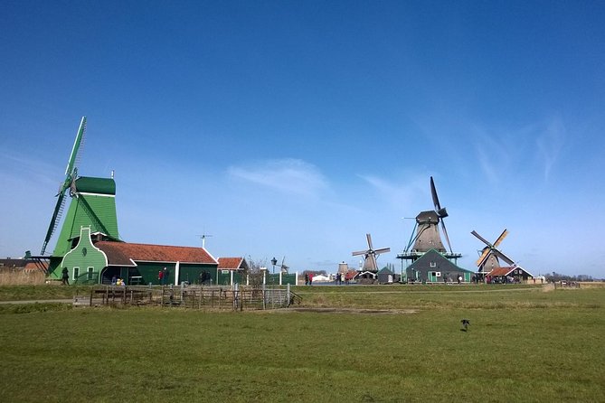 Zaanse Schans Windmills, Clogs and Dutch Cheese Small-Group Tour from Amsterdam - Small-group touring tips that make the day smoother